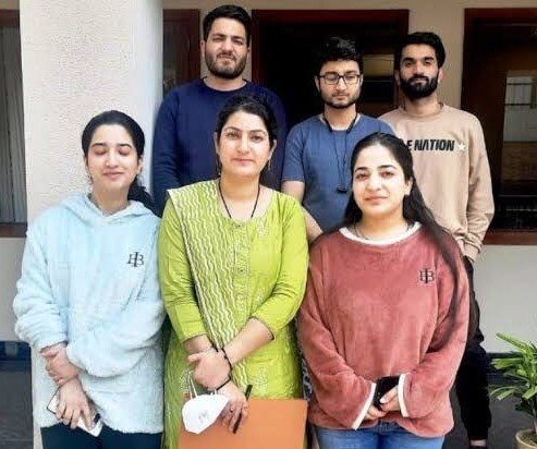 यूक्रेन से लौटे छात्रों के भविष्य के लिए विशेष योजना बनाए केंद्र : सांसद डॉ सामंत