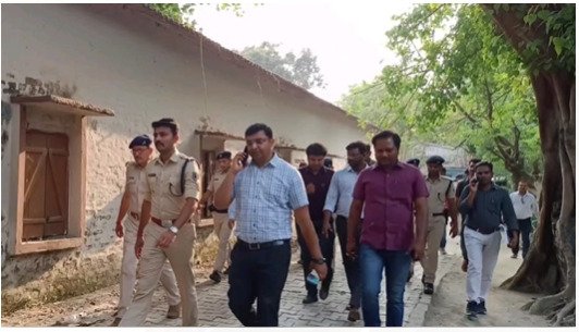 15 दिनों के अंदर बगहा ढाला का आरओबी पुल का कार्य होगा चालू, नगर में बनाए जाएंगे बाईपास: डीएम कुंदन कुमार