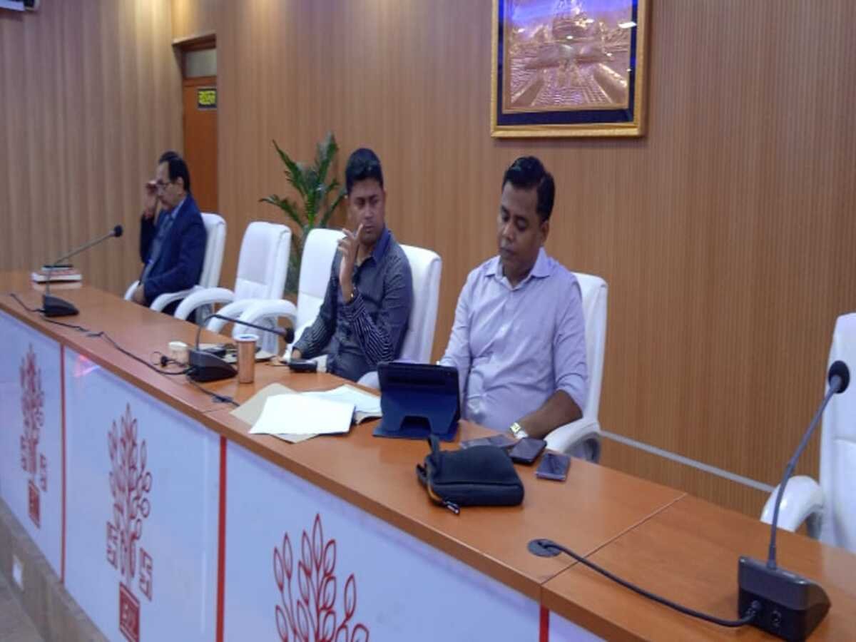 नल जल योजना विलम्ब पर जिलाधिकारी के नक़ल कसने की कवायद शुरू