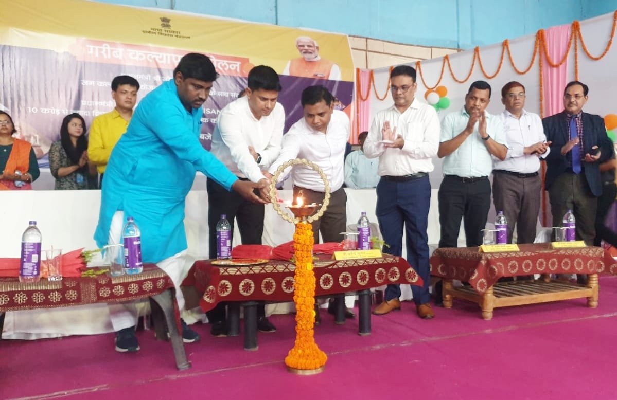 गरीब कल्याण सम्मेलन के तहत लाभार्थियों ने प्रधानमंत्री से किया संवाद