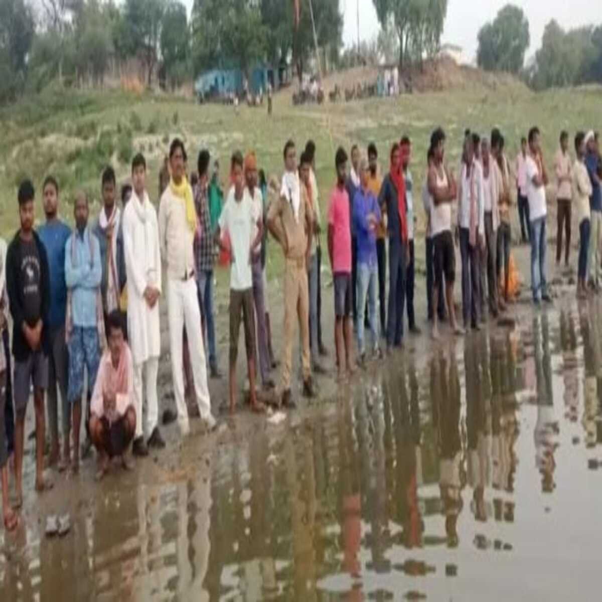 अंतिम संस्कार में गया करीम चौहान डूबा, गोताखोरों को अभी तक नहीं मिली लाश, की जा रही है तलाश