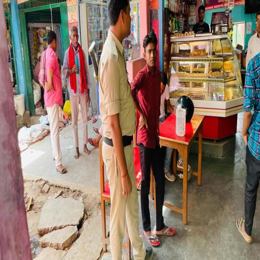 रोहतास: चेनारी बाजार में बाल मजदूरी के खिलाफ कार्रवाई 5 मजदूर किए गए रेस्क्यू