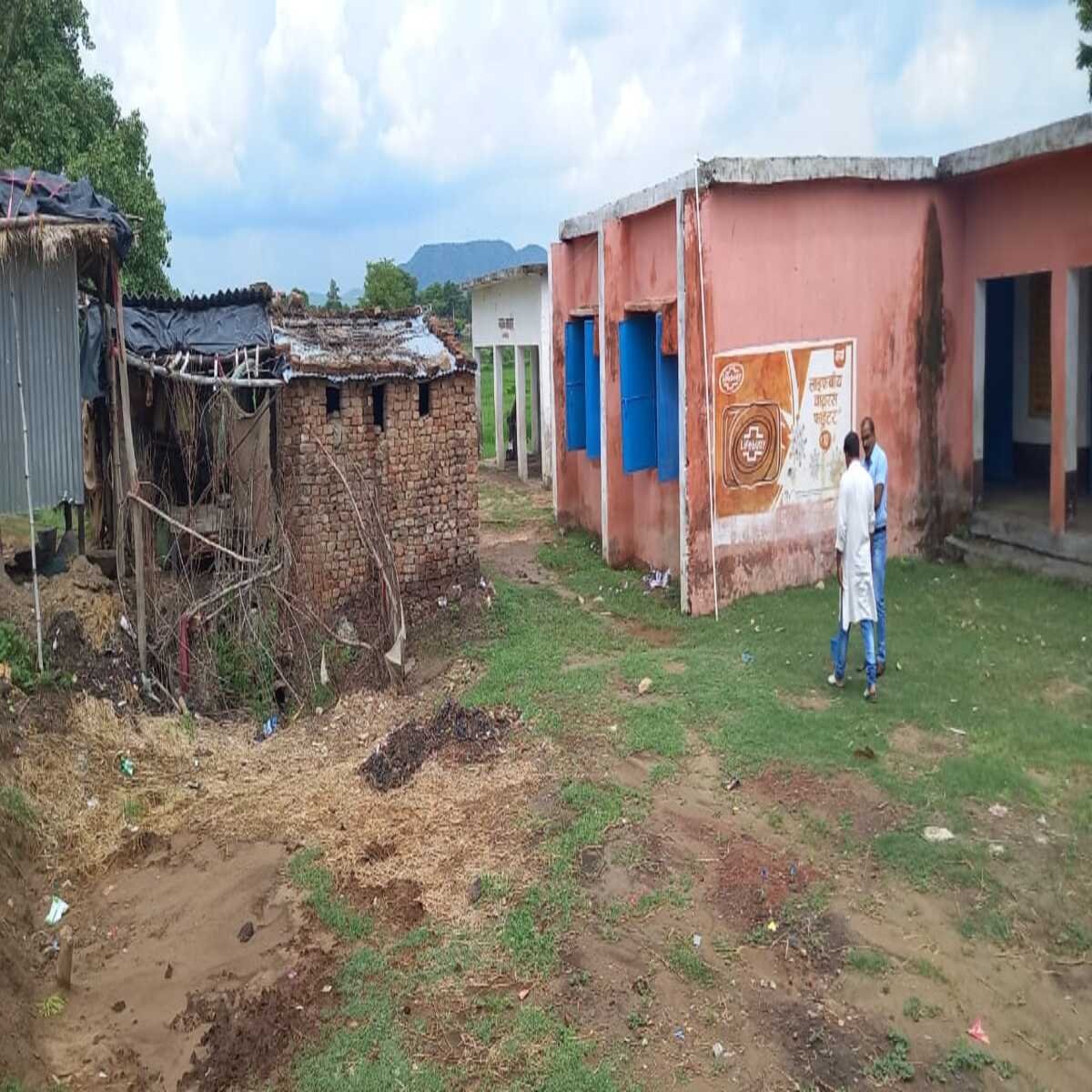 कैमूर: न्यू प्राथमिक विद्यालय पतरीहा में मूलभूत सुविधाओं की कमी