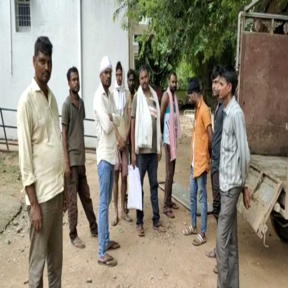 कैमूर: नदी में नहाने के दौरान डूबने से एक व्यक्ति की मौत, काफी मशक्कत के बाद निकाला गया शव