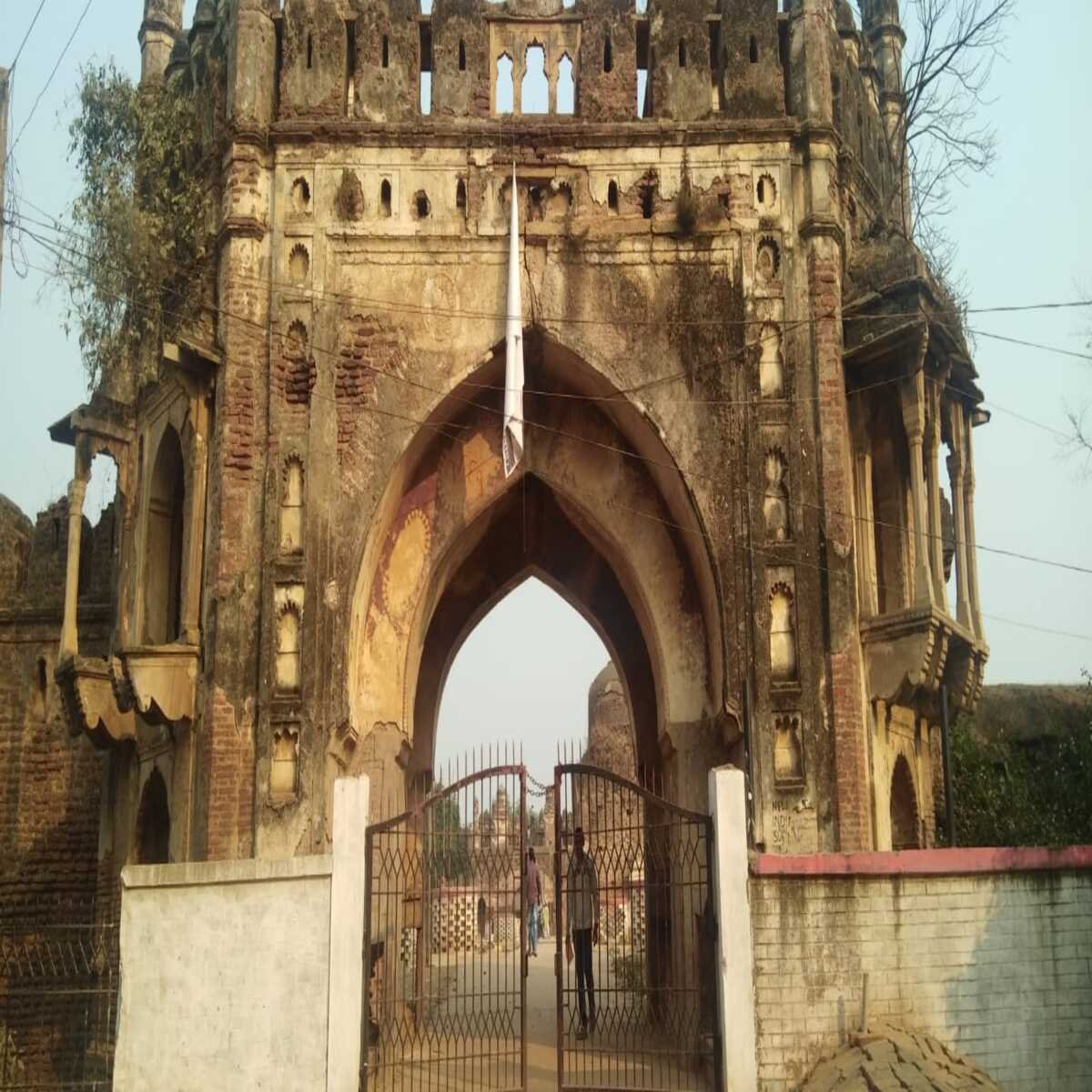 दाउदनगर की ऐतिहासिक किले को पर्यटन स्थल दर्जा मिलने की उम्मीद संजोएं बैठे हैं लोग 