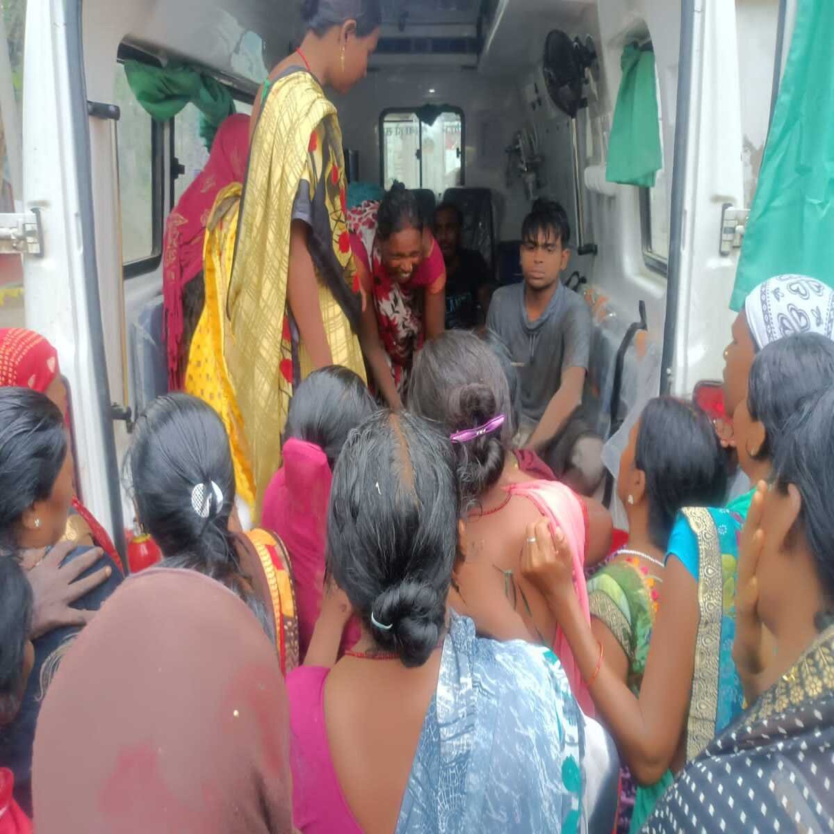 चेनारी : आकाशीय बिजली गिरने से दो महिलाओं की हुई मौत, एक महिला झुलसी
