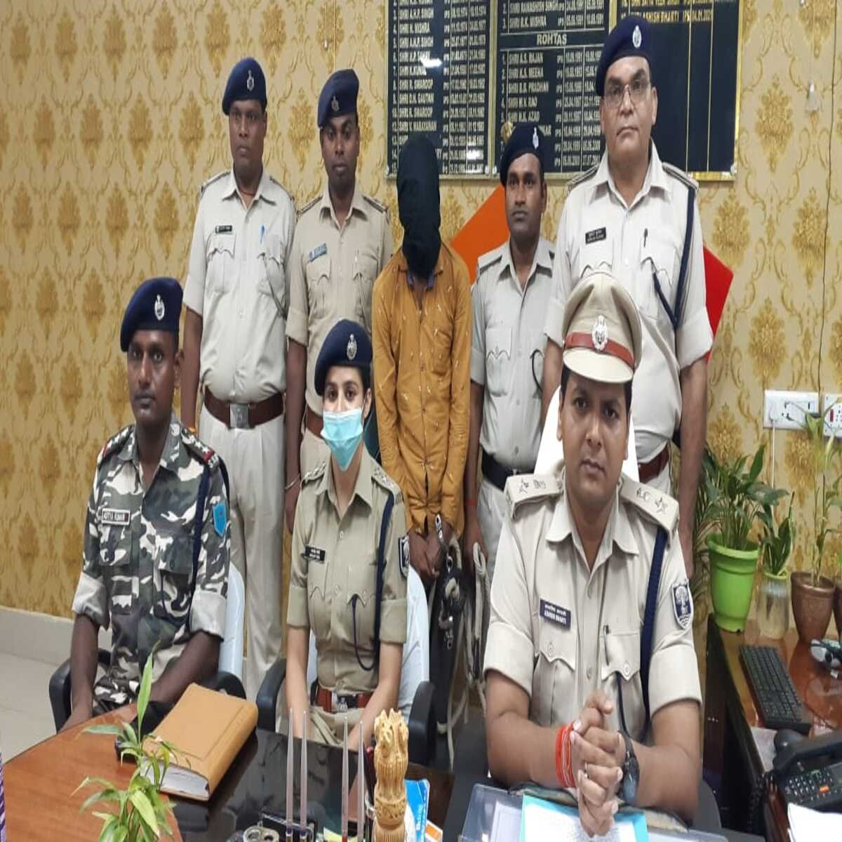 सासाराम : कुख्यात नक्सली राजेश कुमार गुप्ता के घर पर एनआईए का छापा हार्डकोर नक्सली विजय आर्य के काफी करीबी है राजेश कुमार गुप्ता