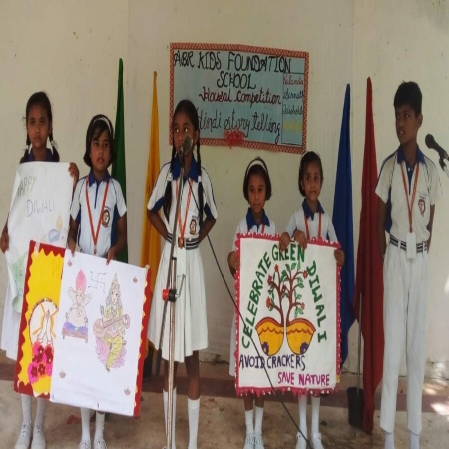 एबीआर के छात्रों को मिला इको फ़्रेंड्ली दिवाली मनाने का संदेश