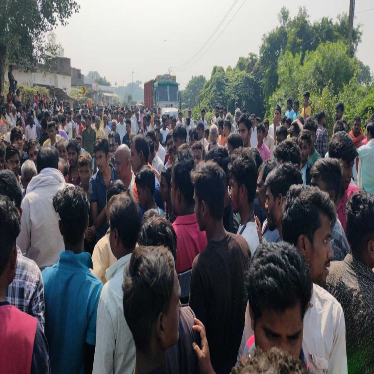 रोहतास : तेज़ रफ़्तार से आ रही मैजिक वाहन ने एक 65 वर्षीय वृद्ध को रौंदा, मौके पर मौत