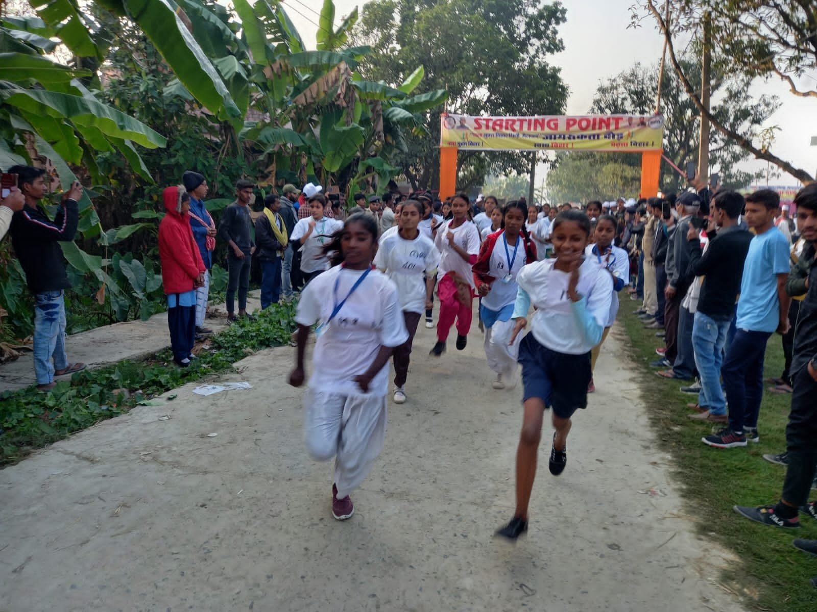 नशामुक्त बिहार मिनी मैराथन”डीएम और एसपी ने दिखाया हरी झंडी