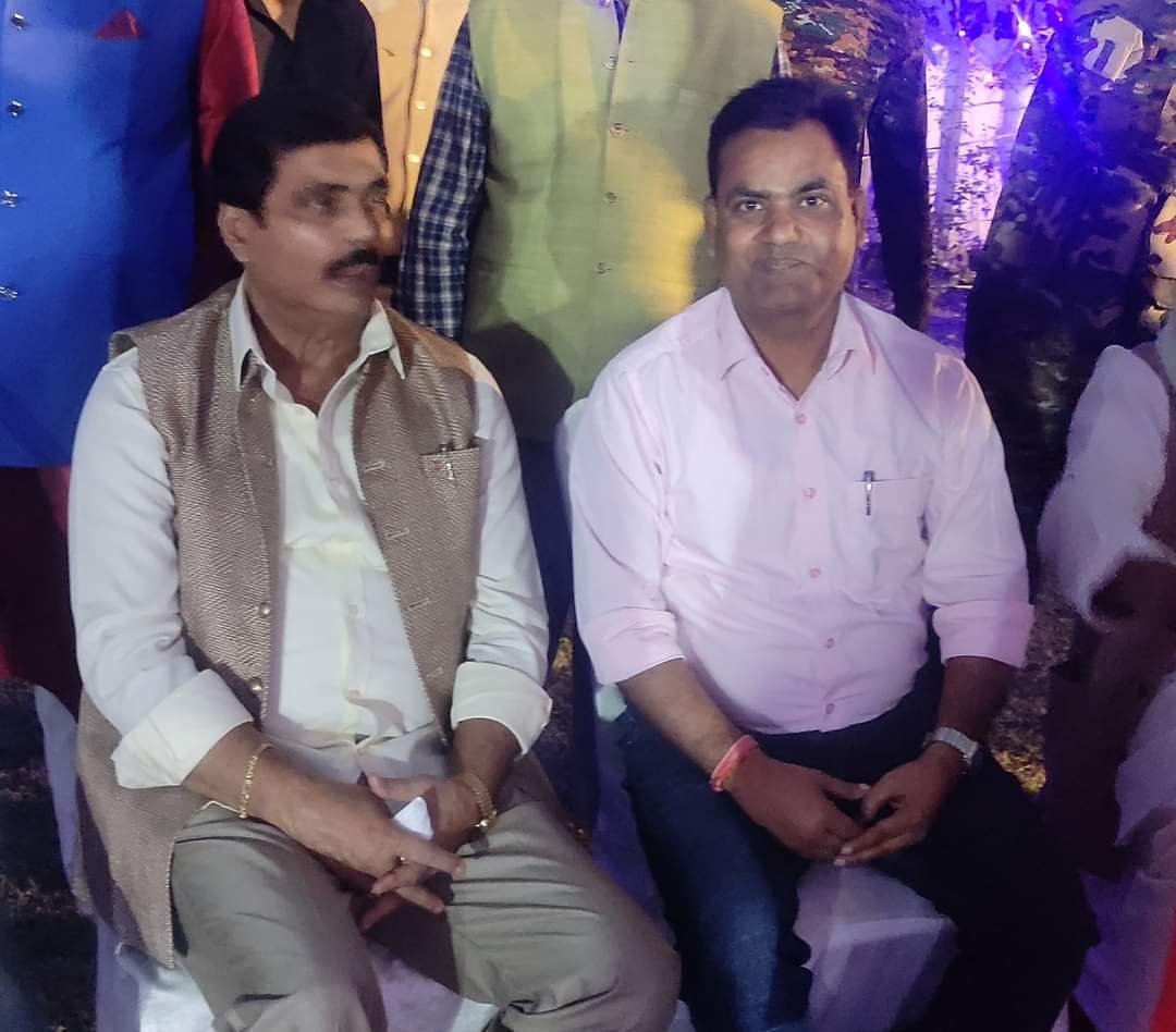 आनन्द मोहन के विरुद्ध भाजपा नेताओं के बयानबाजी से आहत हैं जिला भाजपा के प्रवक्ता,डॉ. सुरेन्द्र सागर ने बेहतर मीडिया मैनेजमेंट से किया किनारा