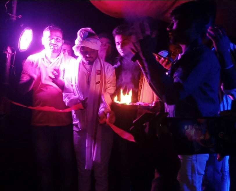 समाजसेवी पिंटू यादव पंचायत गारा,ग्राम शिवपुर ,सरस्वती पूजा के अवसर पर संस्कृति कार्यक्रम