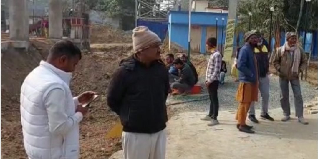 देव मोड़ के समीप हुए ट्रक एवं कार की टक्कर में एक की दर्दनाक मौत