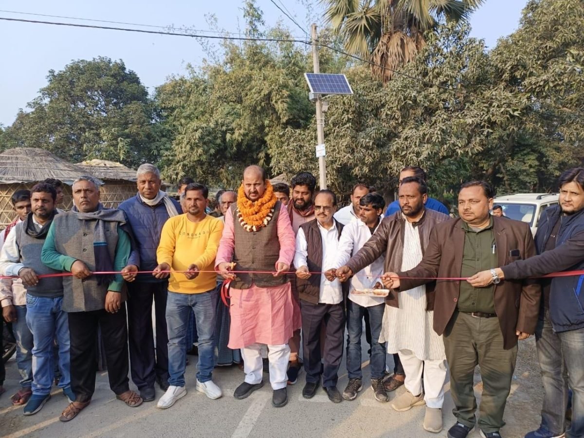 विधायक ने किया 1.57 करोड़ की लागत से निर्मित विभिन्न सड़को का उद्घाटन 