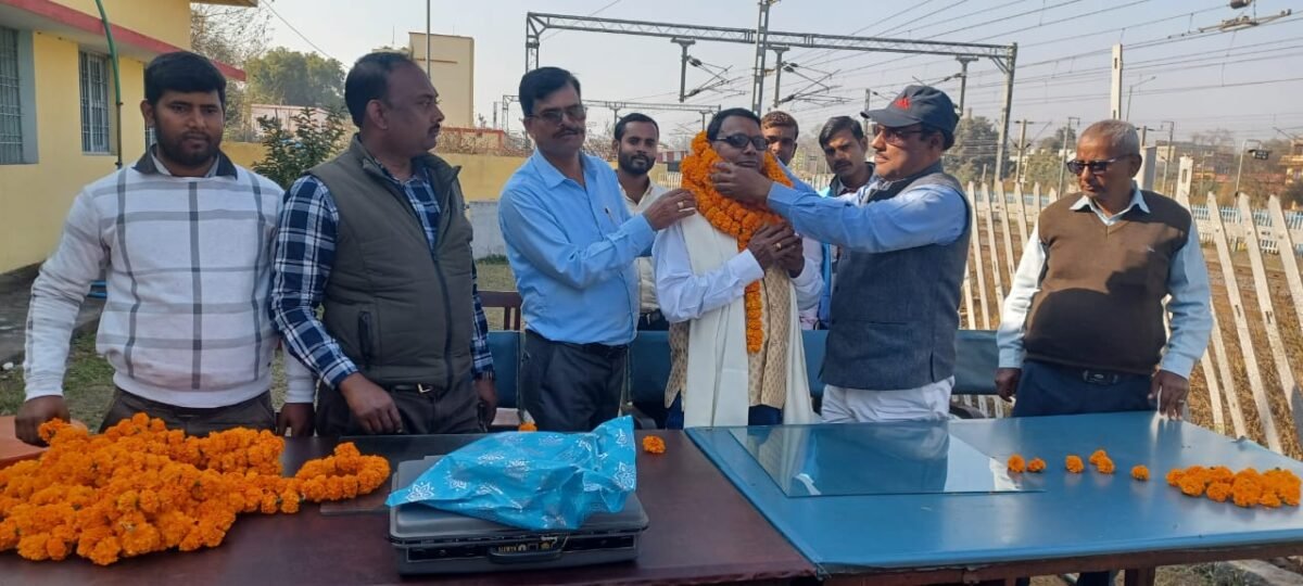 विदाई सह सम्मान समारोह का आयोजन