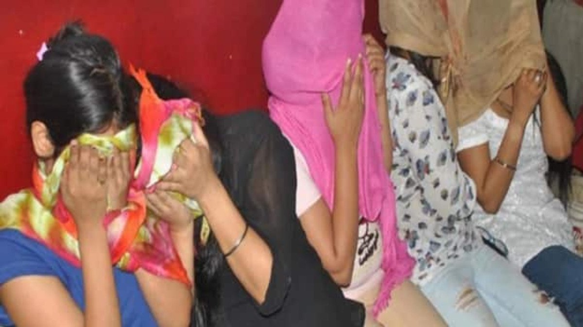 Bhojpuri Actress Arrest: हाई प्रोफाइल सेक्स रैकेट का भंडाफोड़, पुलिस ने भोजपुरी एक्ट्रेस को किया गिरफ्तार