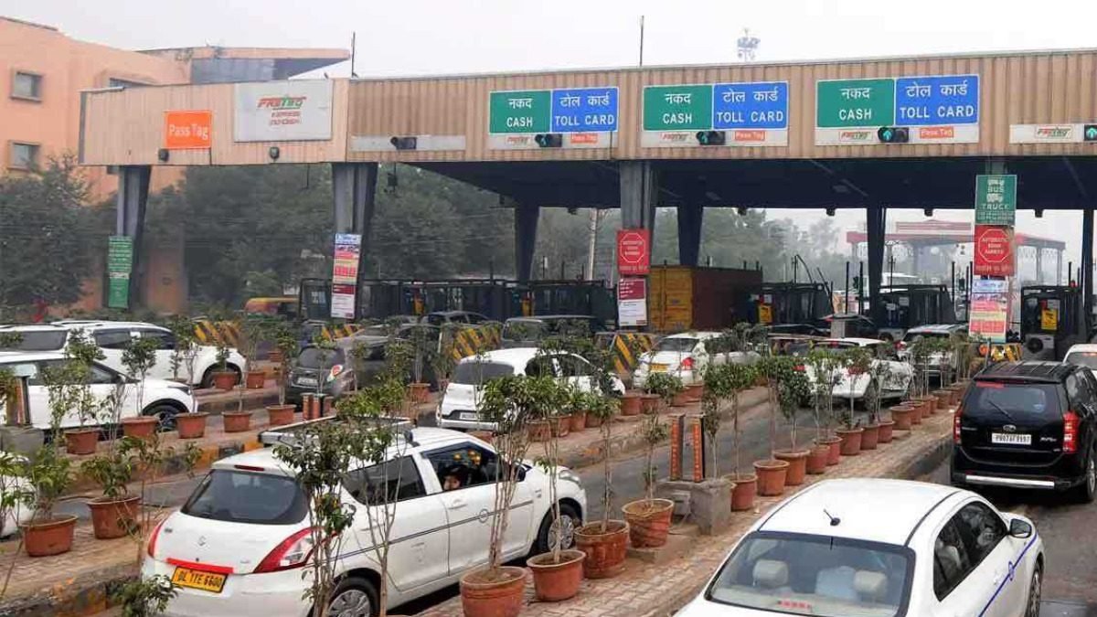Toll Tax Rules: टोल टैक्स के नियमों में हुआ बड़ा बदलाव, Nitin Gadkari ने जारी की नई गाइडलाइंस