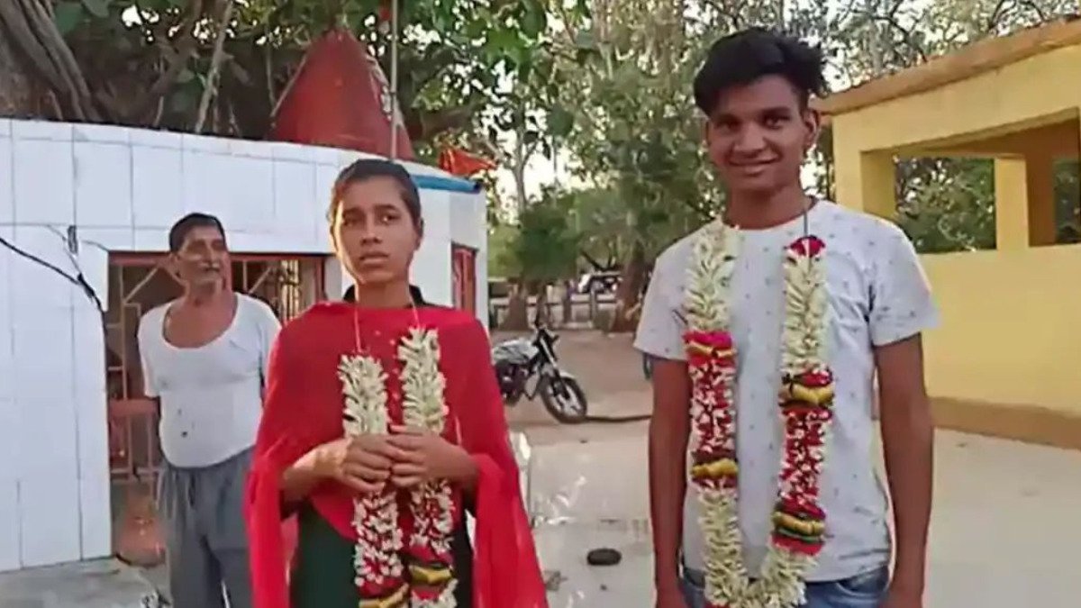 शादी में समाज बन रहा था रोड़ा, फिर प्रेमी जोड़े ने थाने में रचाई शादी!