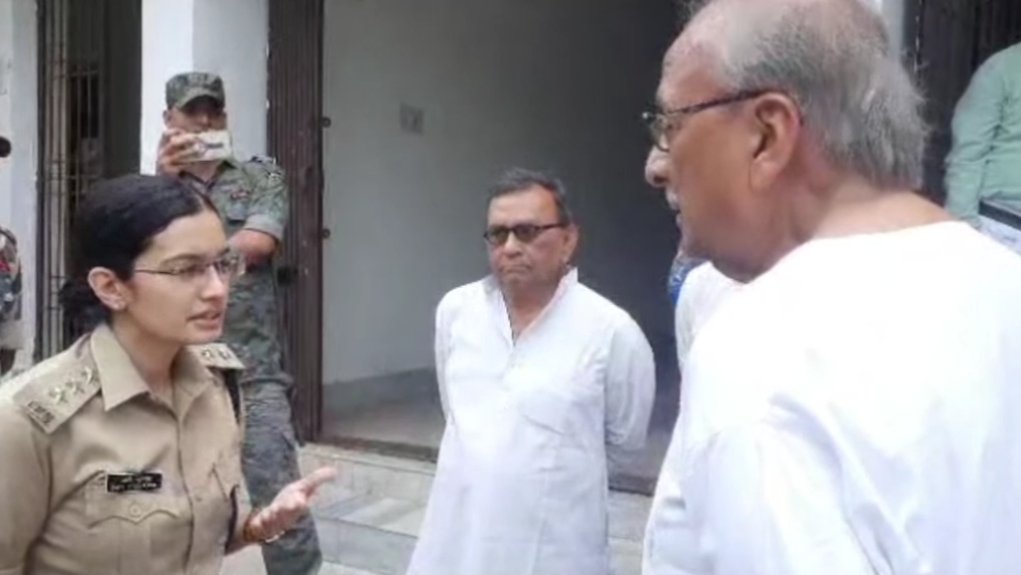 प्रोटोकाल भूली एएसपी ने पूर्व राज्यपाल को ऑफिस आने की दी सलाह