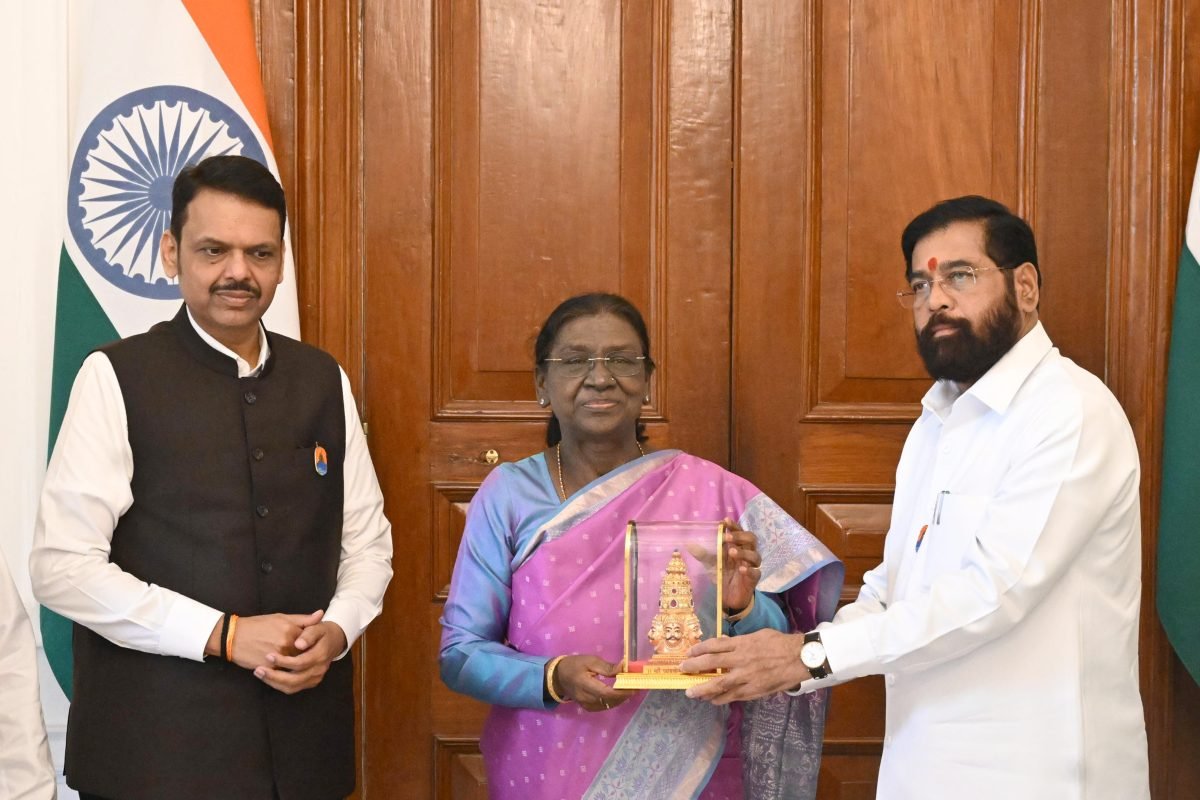 राष्ट्रपति द्रौपदी मुर्मू को सिंहस्थ कुंभ मेले का निमंत्रण, 31 अक्टूबर को होगा ध्वजारोहण समारोह